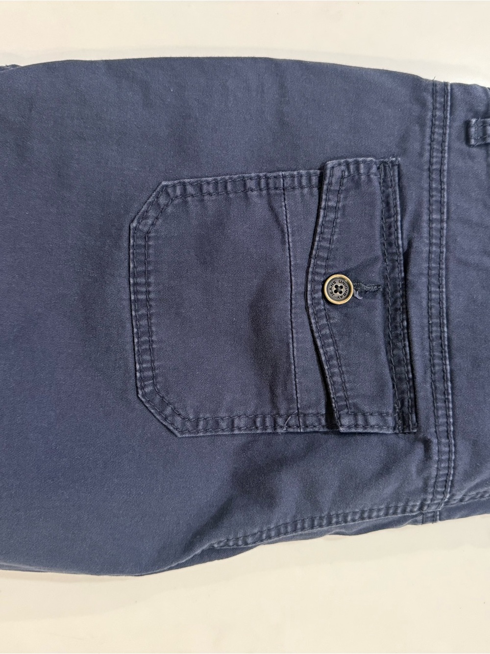 UNIONBAY Slate Blue Casual Shorts with Red Tag - Picture 2 of 3